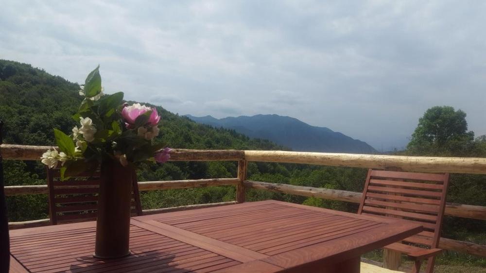 Casa Din Piatra Otel Poiana  Dış mekan fotoğraf