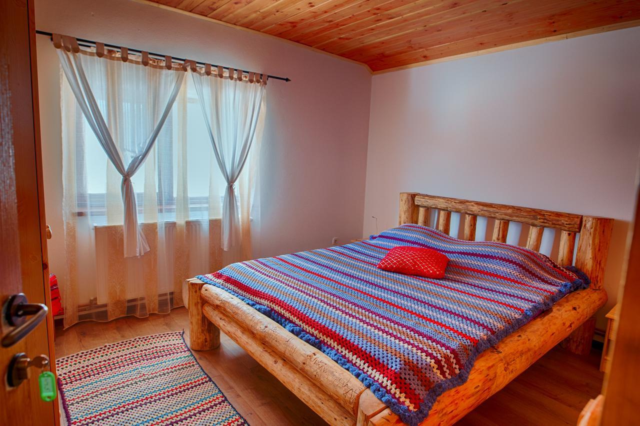Casa Din Piatra Otel Poiana  Dış mekan fotoğraf